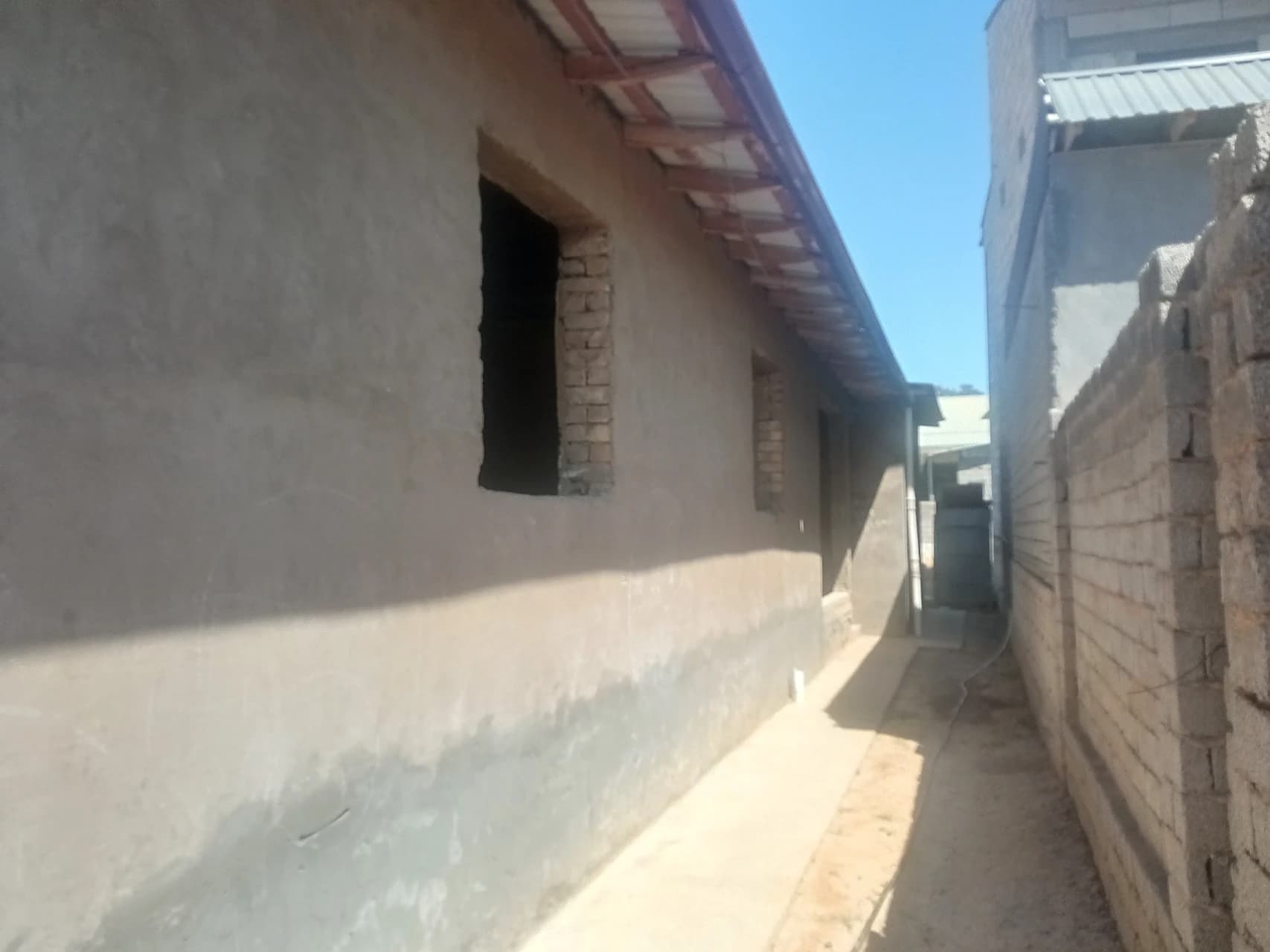 Uchastka sotiladi — 1