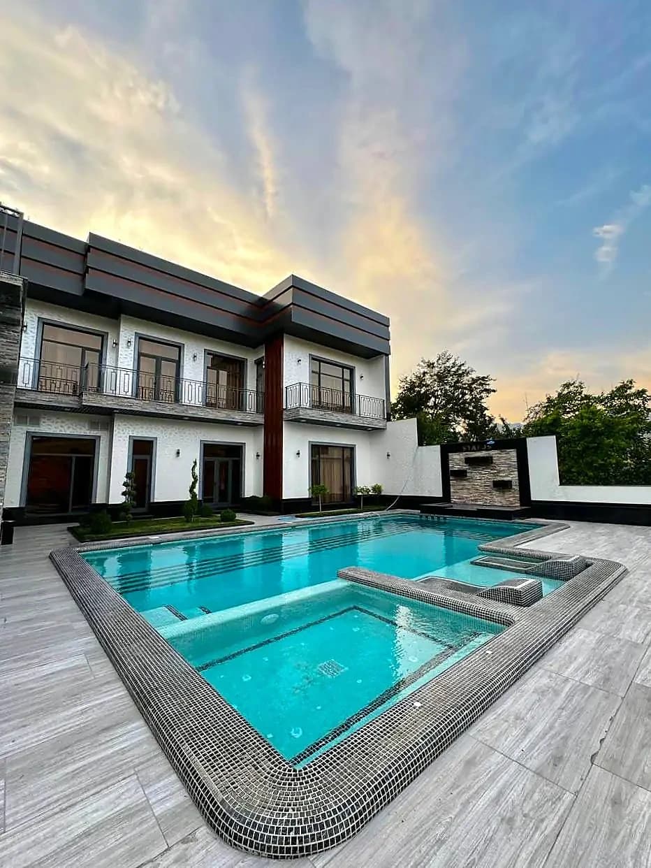 STATUS Villa — 1