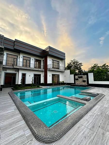STATUS Villa — 1