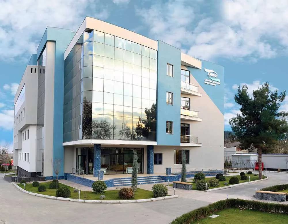Ташкент Яккасарайский район автосервис "Сигма" 100 м. от МКАДа. — 1