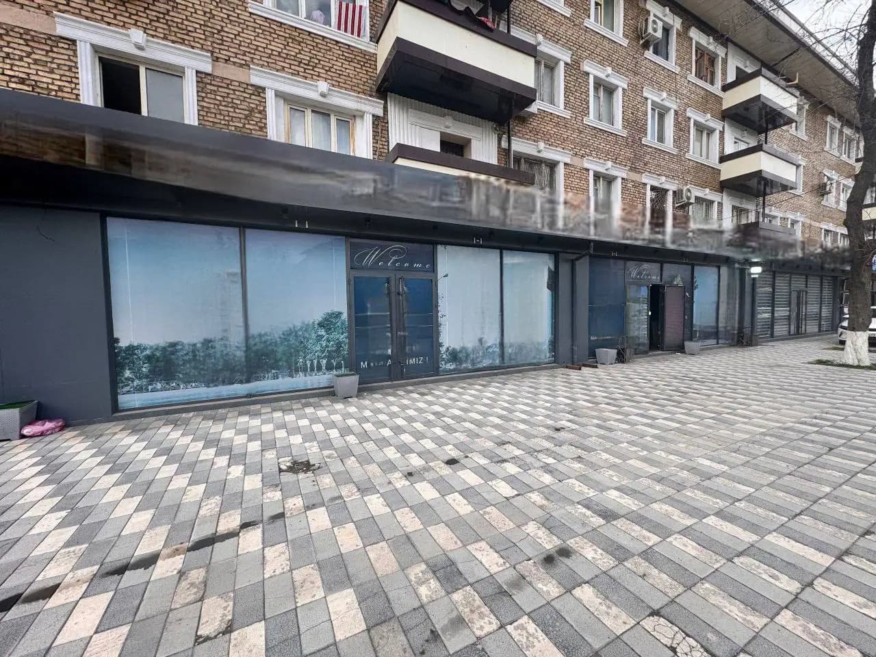 Нежилое Помещение Нукус Кинотеатр 200м² Ор-р Глазной, Парк Победы — 1