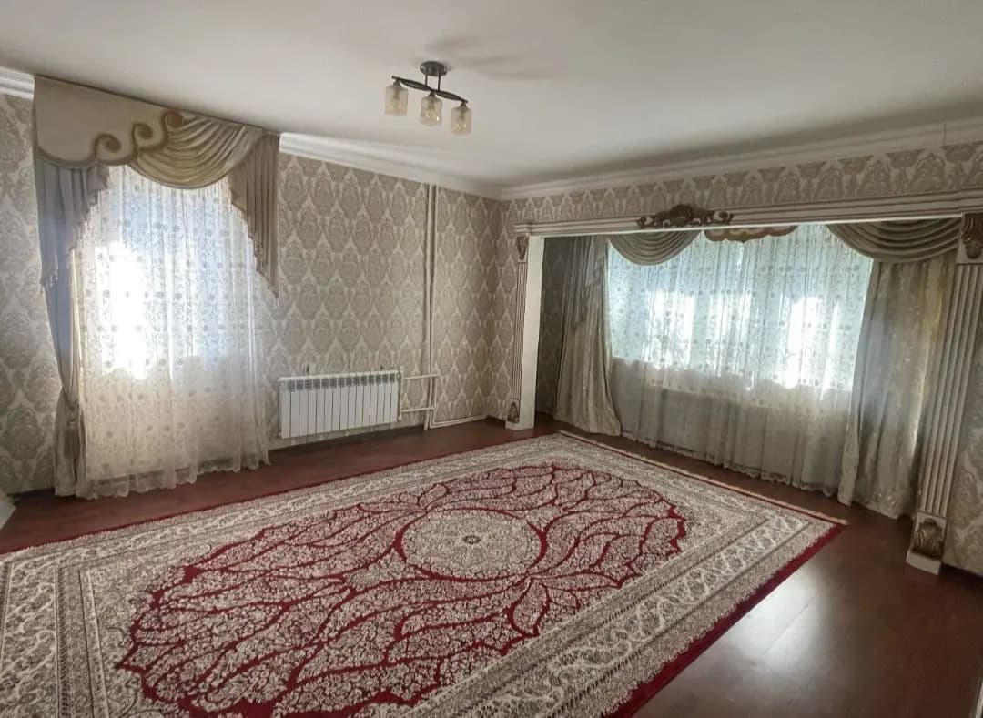 2/2/4 Тинчлик метро Гунча500y.e. — 1