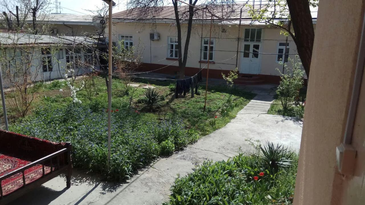 Продаётся участок, земля под бизнес — 1