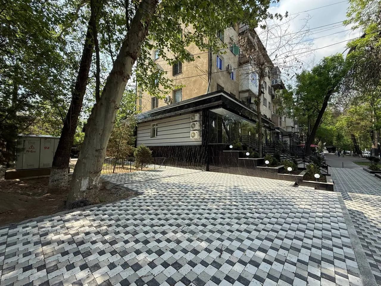 Нежелой 270 м2 — 1