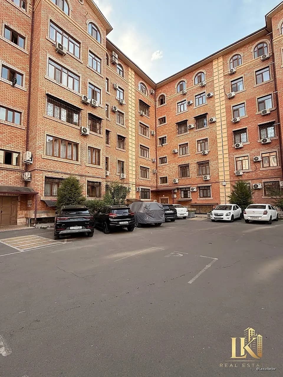 #9852 Продаётся: Нежилое помещение Мирабадский район Улица Нукусская , Макро Ор-р : Skyline Tower Но