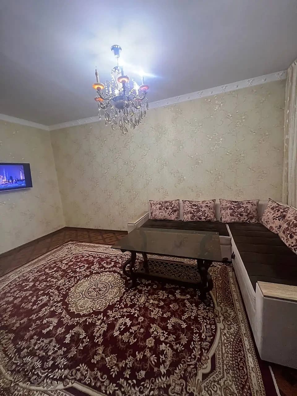 Arenda kvartira Uchtepa 21 1/2 qilingan