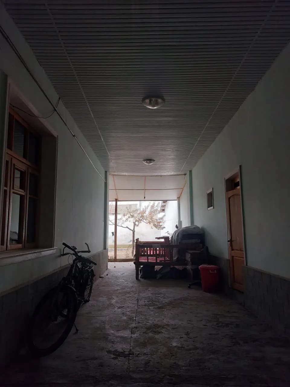 Mirobod tumani Amerikanski shkola yonida mahallada uchastka 153000y.e. — 1