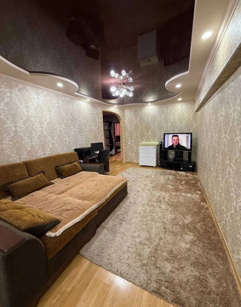 Продается 3х комнатная квартира,Ц-6,Юнусабад,70м2 — 1