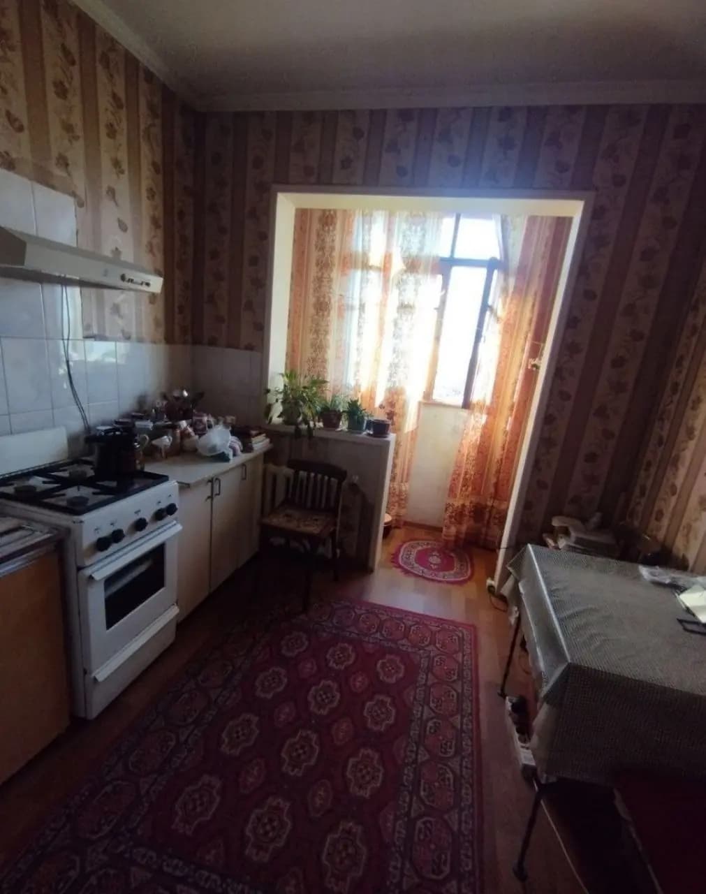Продается квартира. Чиланзар-19. 2/9/9. Большлй балкон 1 х 7, — 1