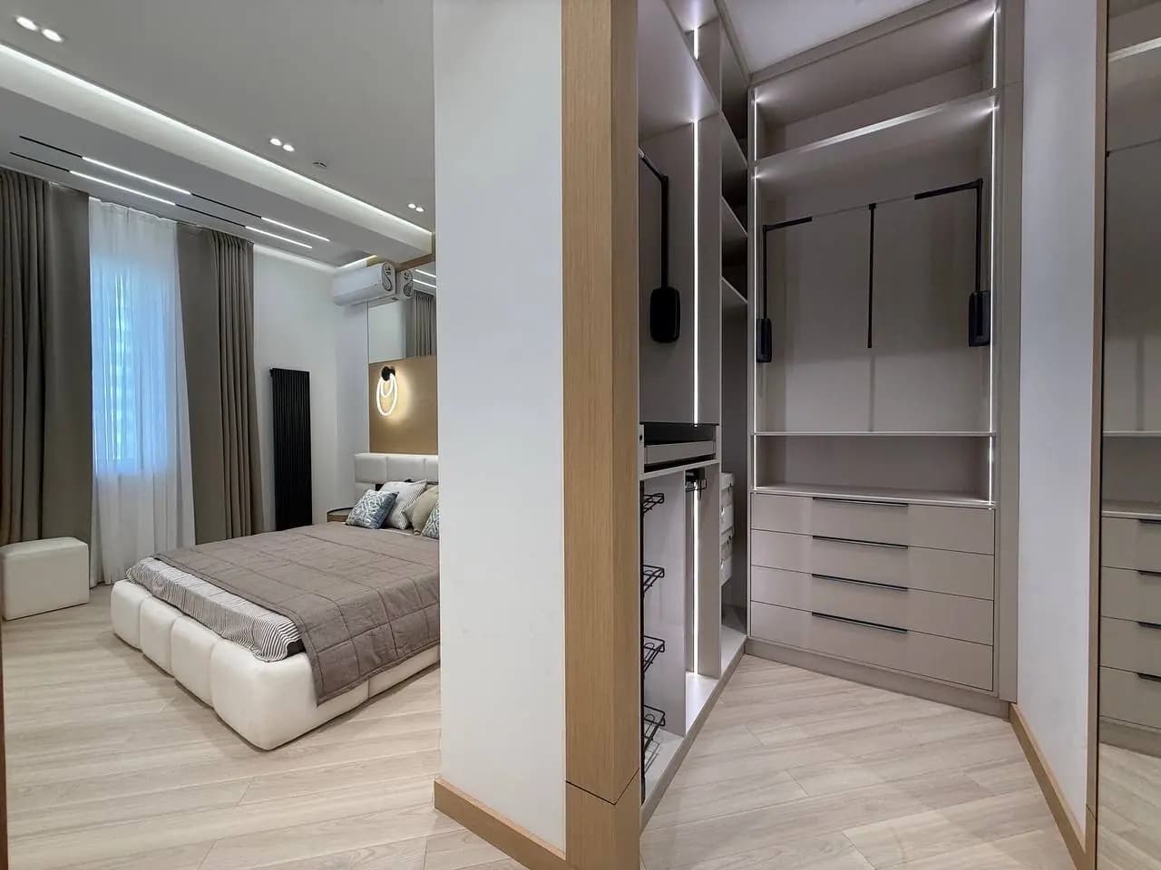 Продается 4х комнатная квартира,ЖК Инфинити,Ул Садык Азимова,106м2 — 1