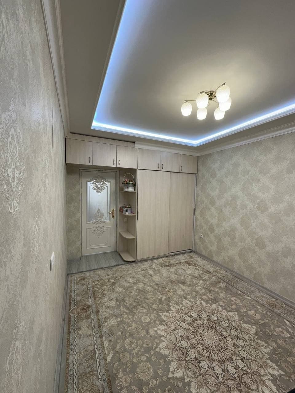 Yakkasaroy tumani 3xonali kvartira sotiladi — 2