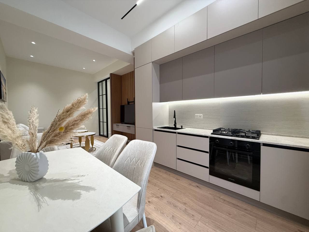 ЖК Parkent Avenue Мирзо-Улугбекский район Ориентир - 3х этажный мост ,Паркентский — 3