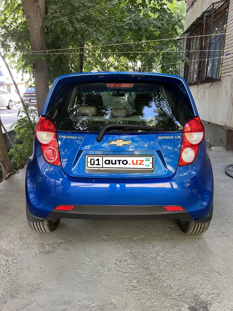 Chevrolet Spark 2015 — 2
