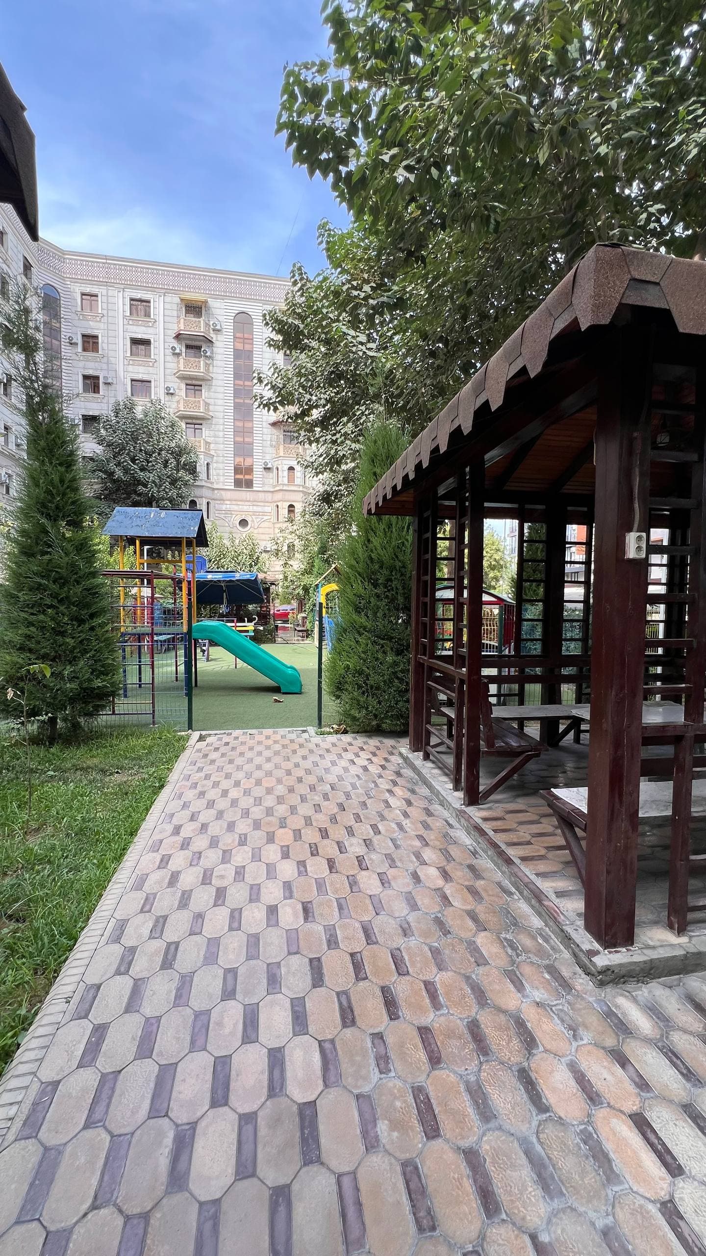 Yakkasaroy tumani 3xonali kvartira sotiladi — 6