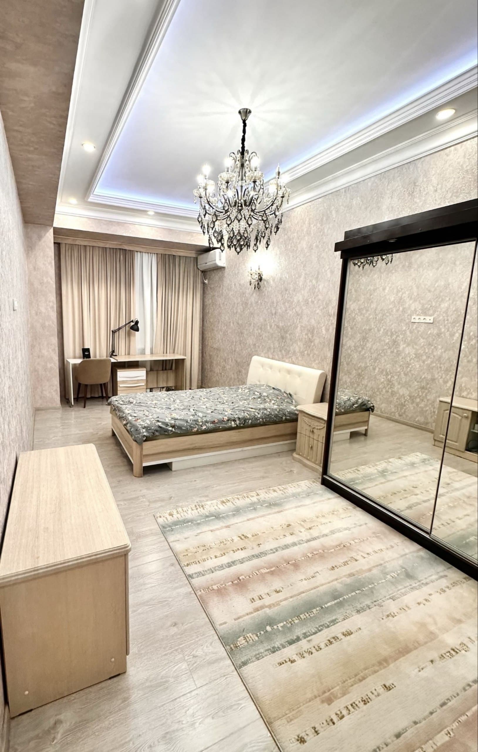 Продаётся Юнусабад 15кв 3/7/8 — 4