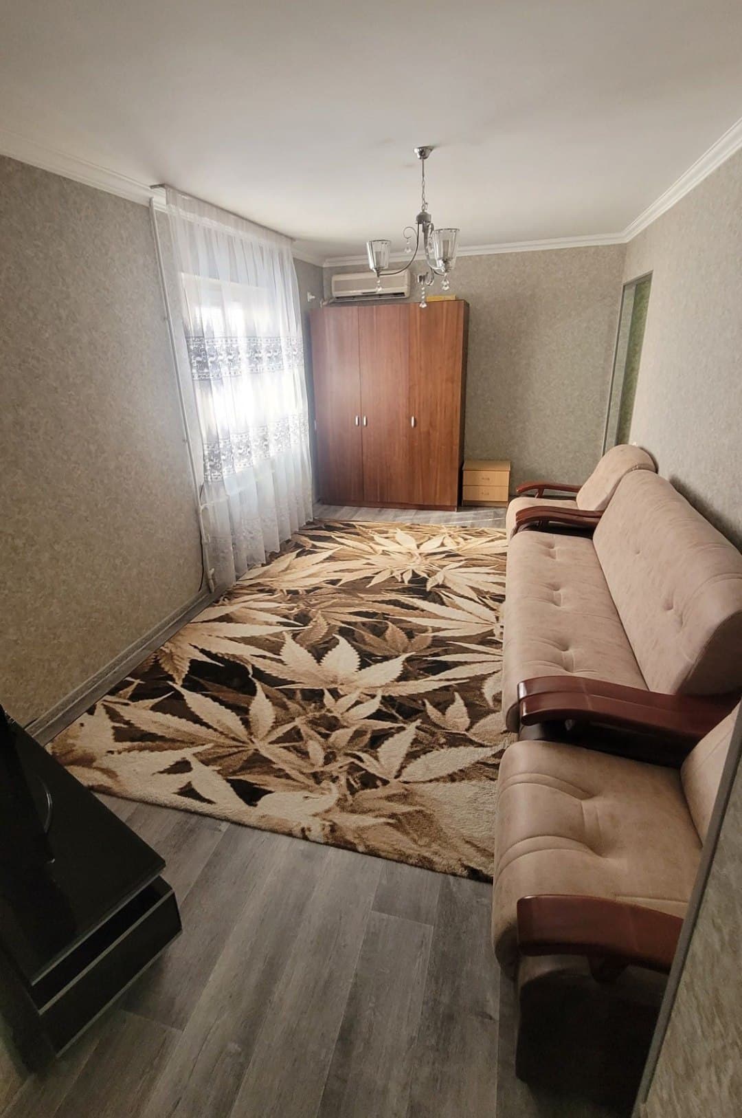 🏤Чил241в2|4|5/42m²Ориентир: Олмос туйхонаРемонт: Средний — 2