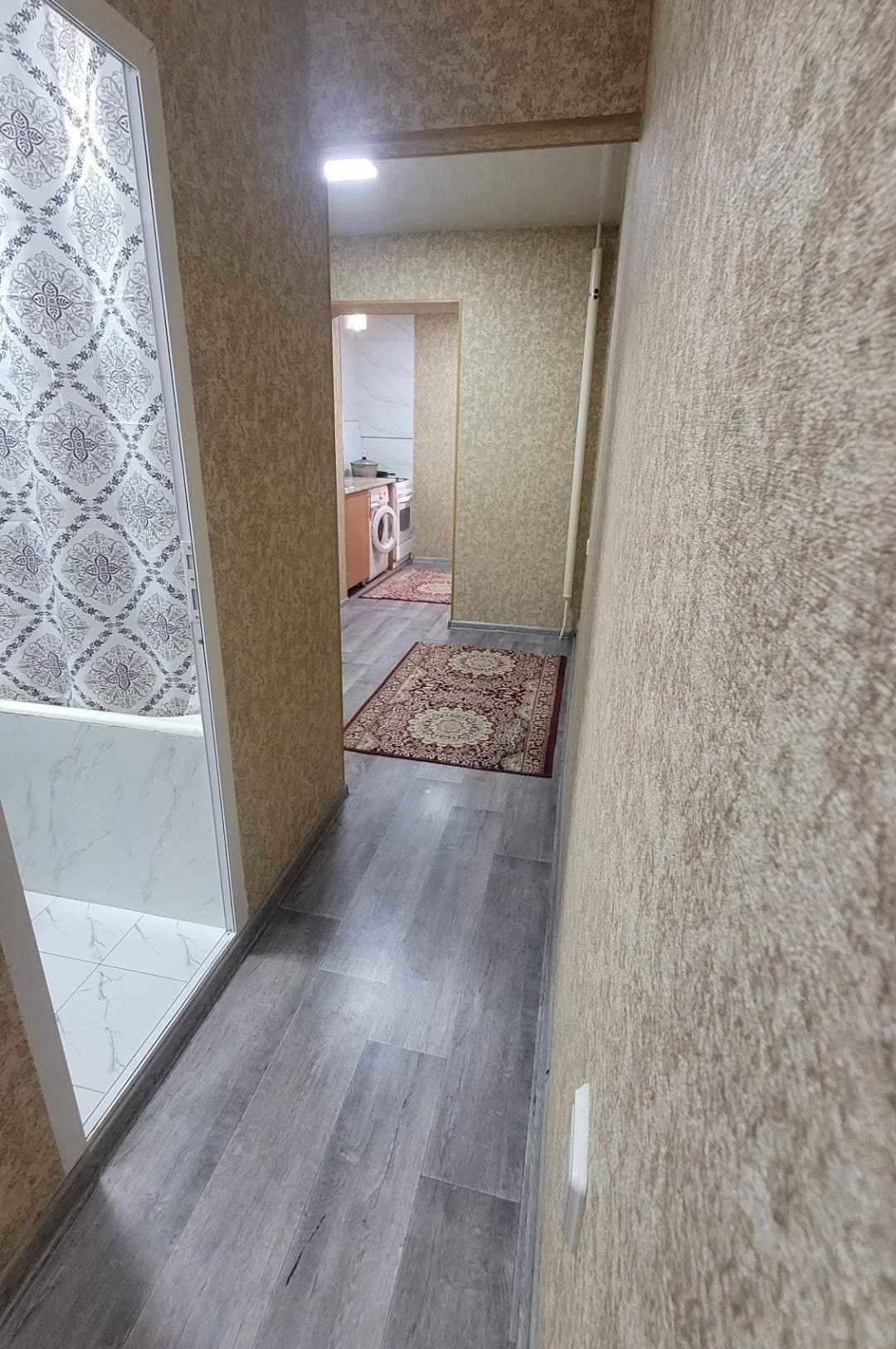 🏤Чил241в2|4|5/42m²Ориентир: Олмос туйхонаРемонт: Средний — 5
