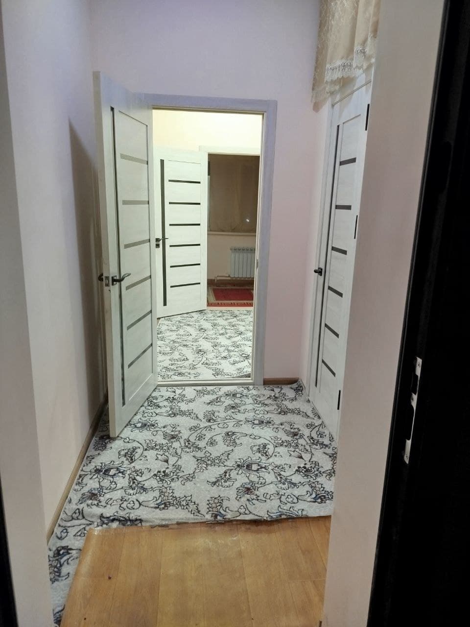 Срочно Аренда Ижара яшнобод тумани иззат кучаси новостройка ғиштли дом 1 хона 2 хона килинган 1 этаж — 5