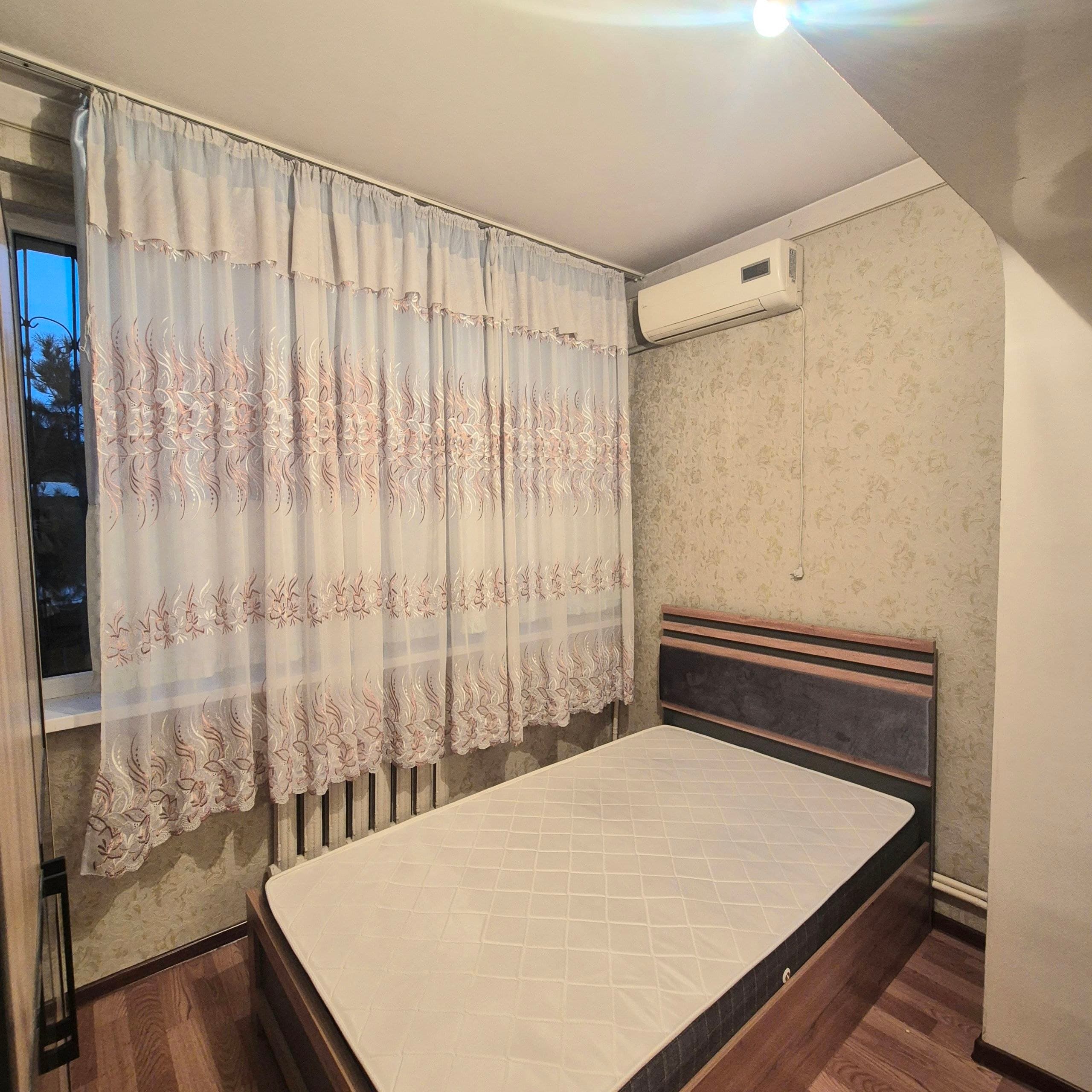 Юнусабад 10кв 2/2/9 ойила — 2