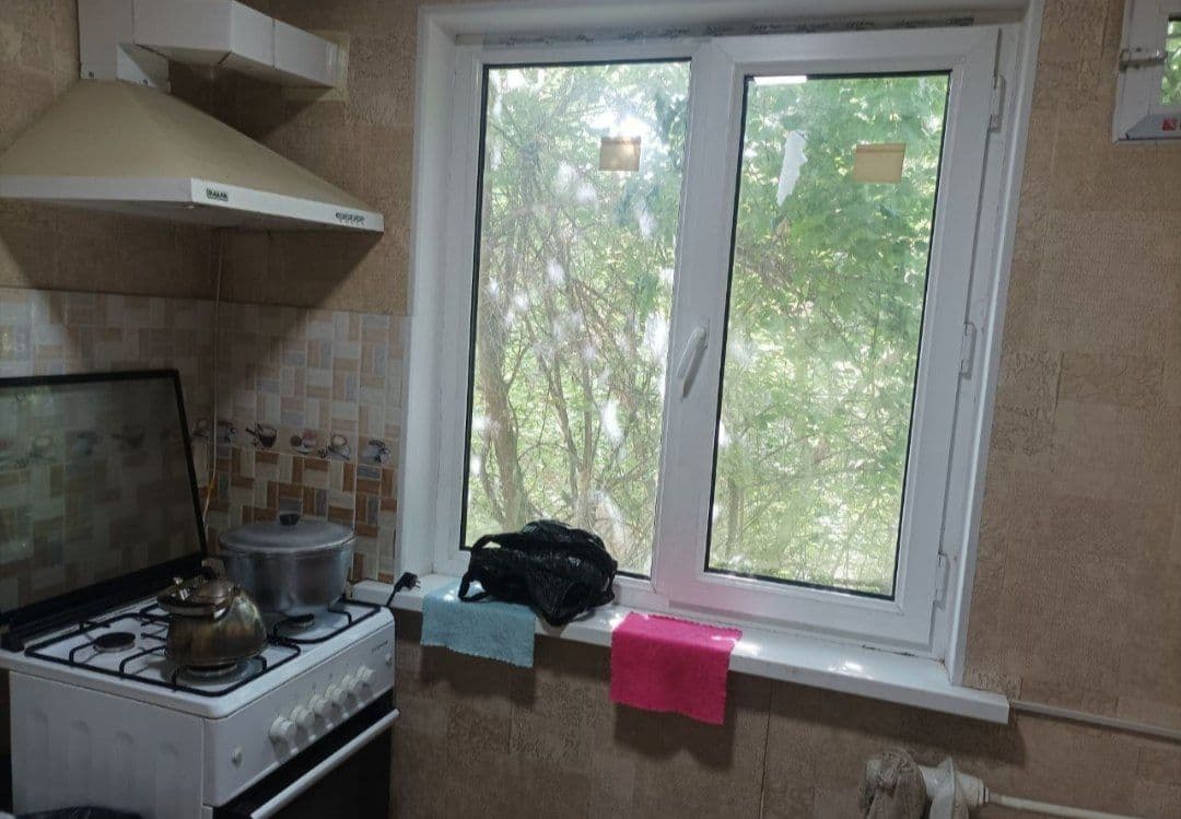 Chilonzor 24 kvartal Orientir 199 maktab oldida2//3//5500 y.e.Lyuboyiga — 3