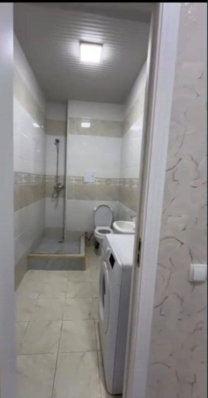 SERGELI CHOSHTEPA — 5