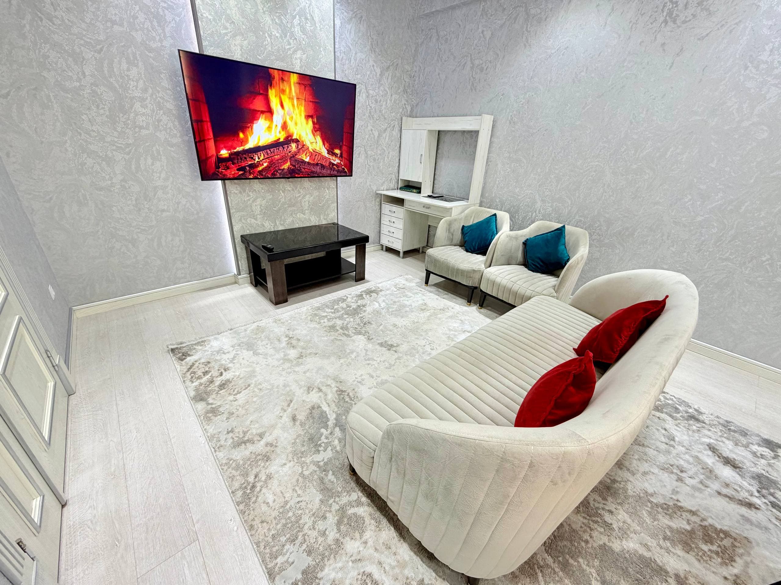 🤩 Посуточная аренда стильной 3-комнатной квартиры в ЖК Gardens 📍 Ташкент сити, Шайхантахурский район — 2
