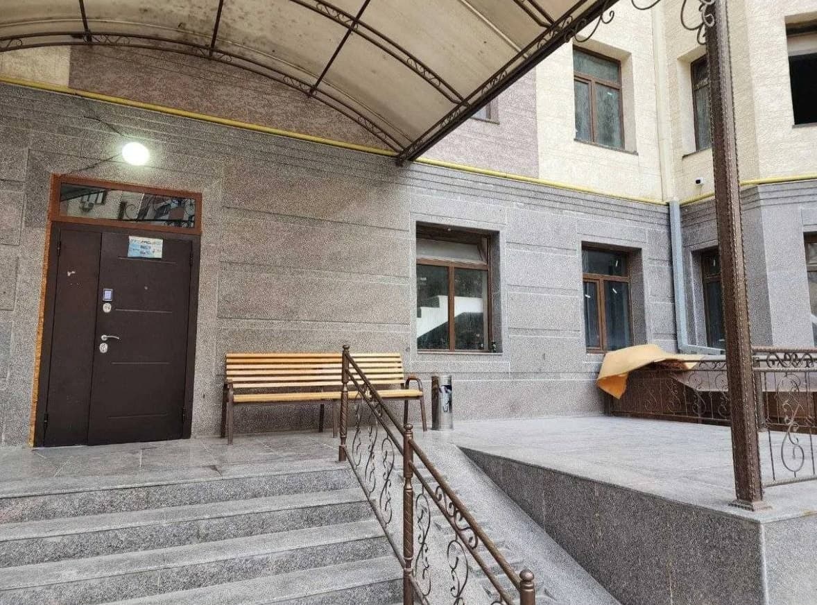 3/1/9 Квартира 140 м2. Ор: 8 роддом. — 5