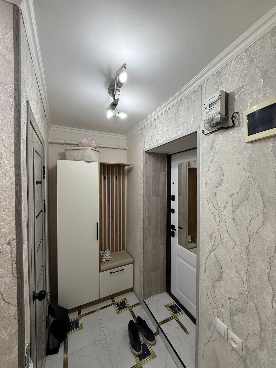 Arenda Chilonzor 24 kv 1_2/3/4 400y.e. oilaga beriladi +998998400906 — 5