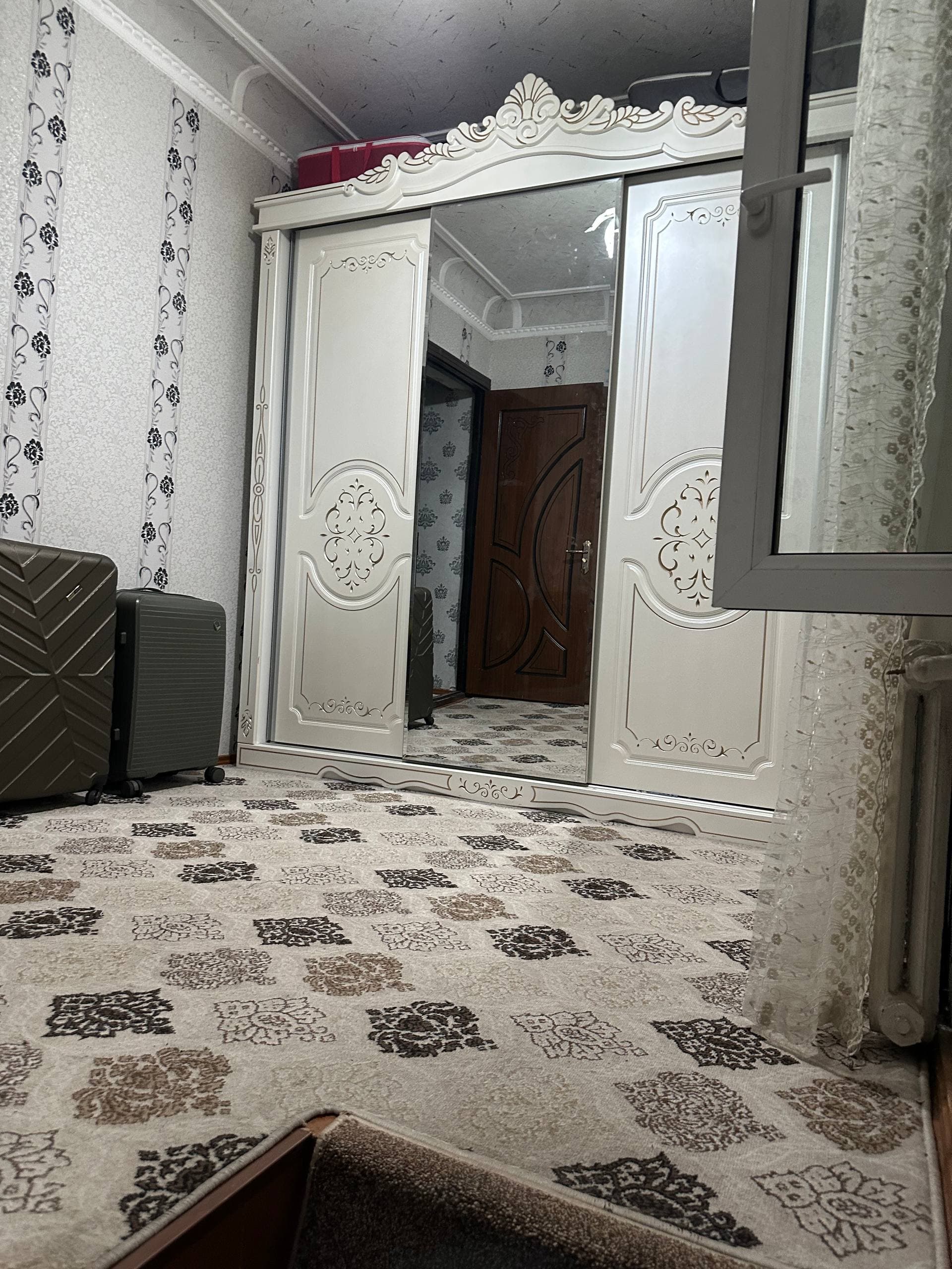 Srochna sotiladi Ko'kcha darvozadan 2.5 sotix tayyor hovli — 2