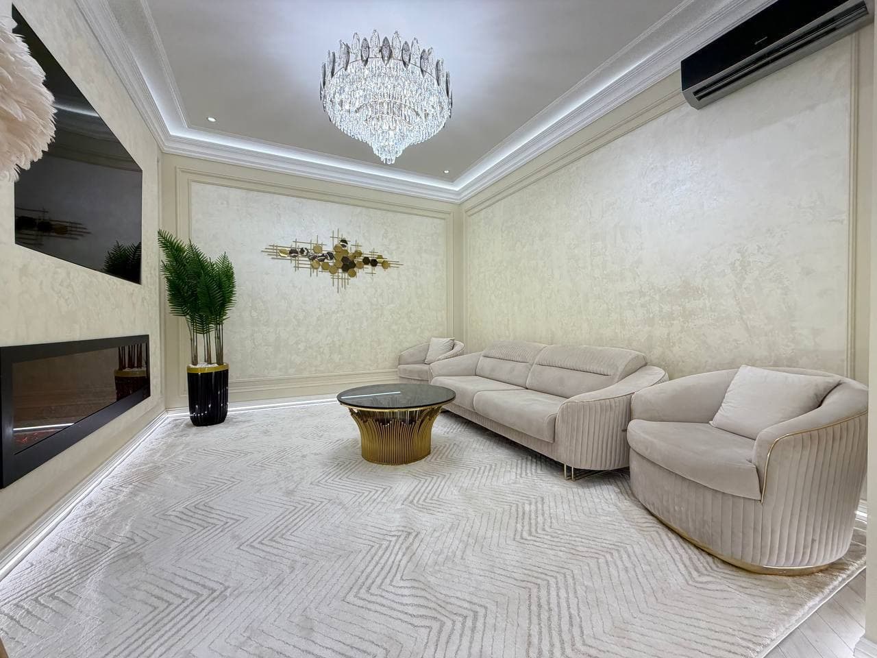 Oq saroy Продается 3 комнатная квартира ремонт Паркентский рынок — 1