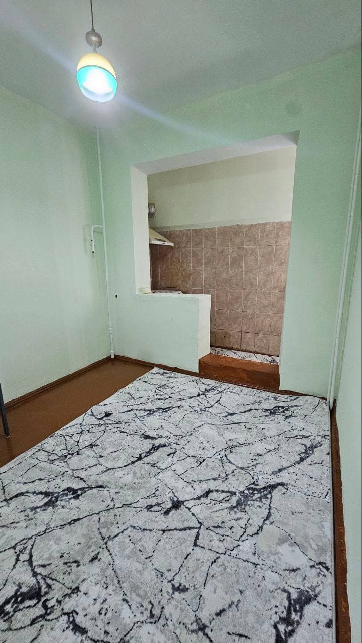 Кадышева 1/8/9 рядом Рынок — 5