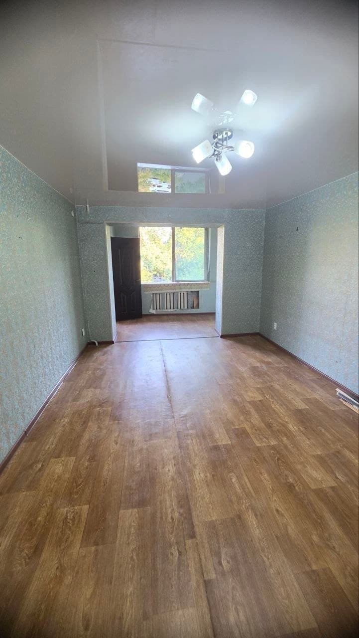 🇺🇿 🏠 ЧИЛОНЗОР-1 | 3-КОМНАТНАЯ 🔥 Дом вдоль дороги 📍 Ориентир: Метро Новза, Golden House 🏢 Кирпичный дом — 4