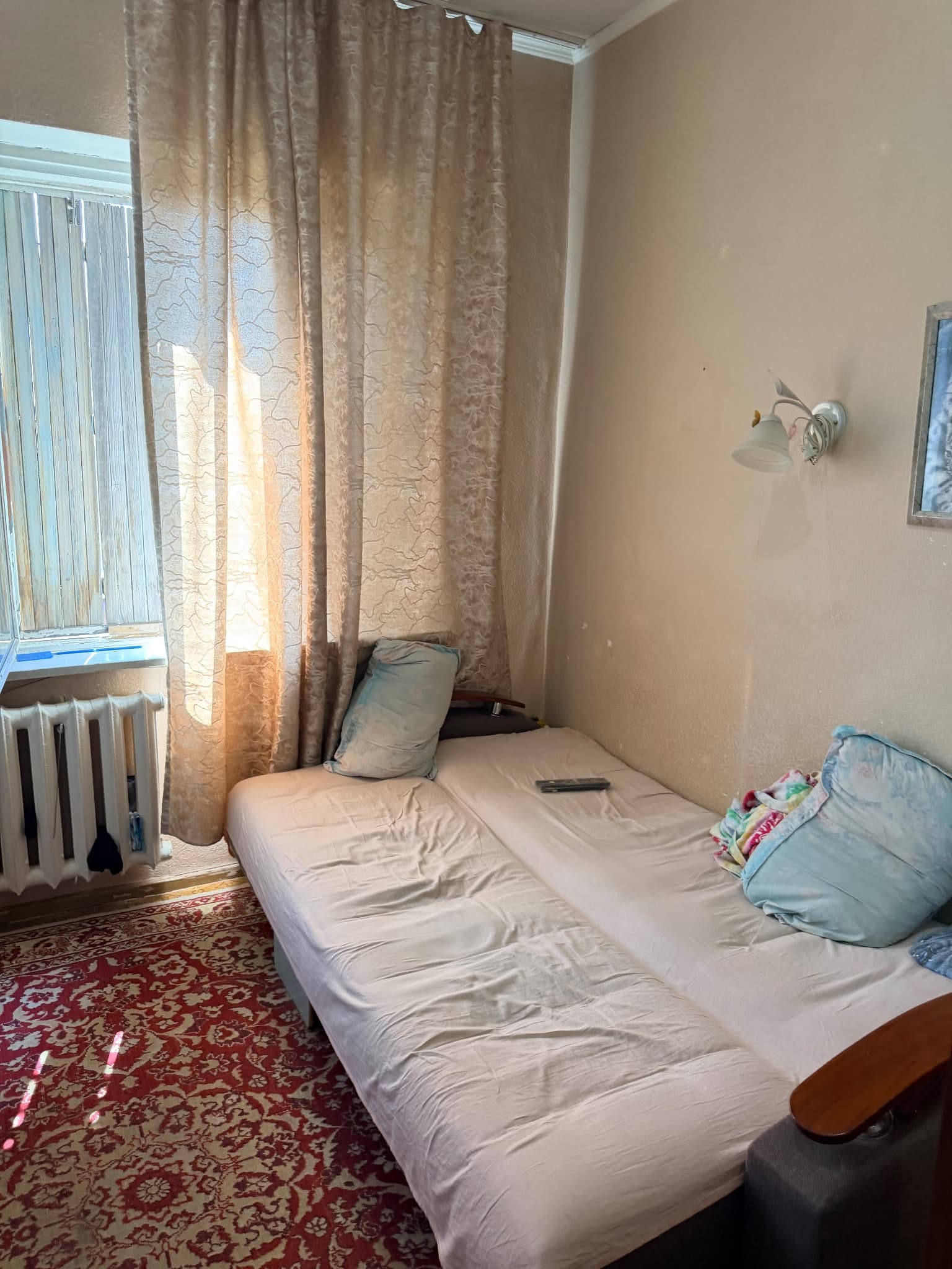 Yunusobod 11 kv da 3 xona uy srochni sotiladi — 3