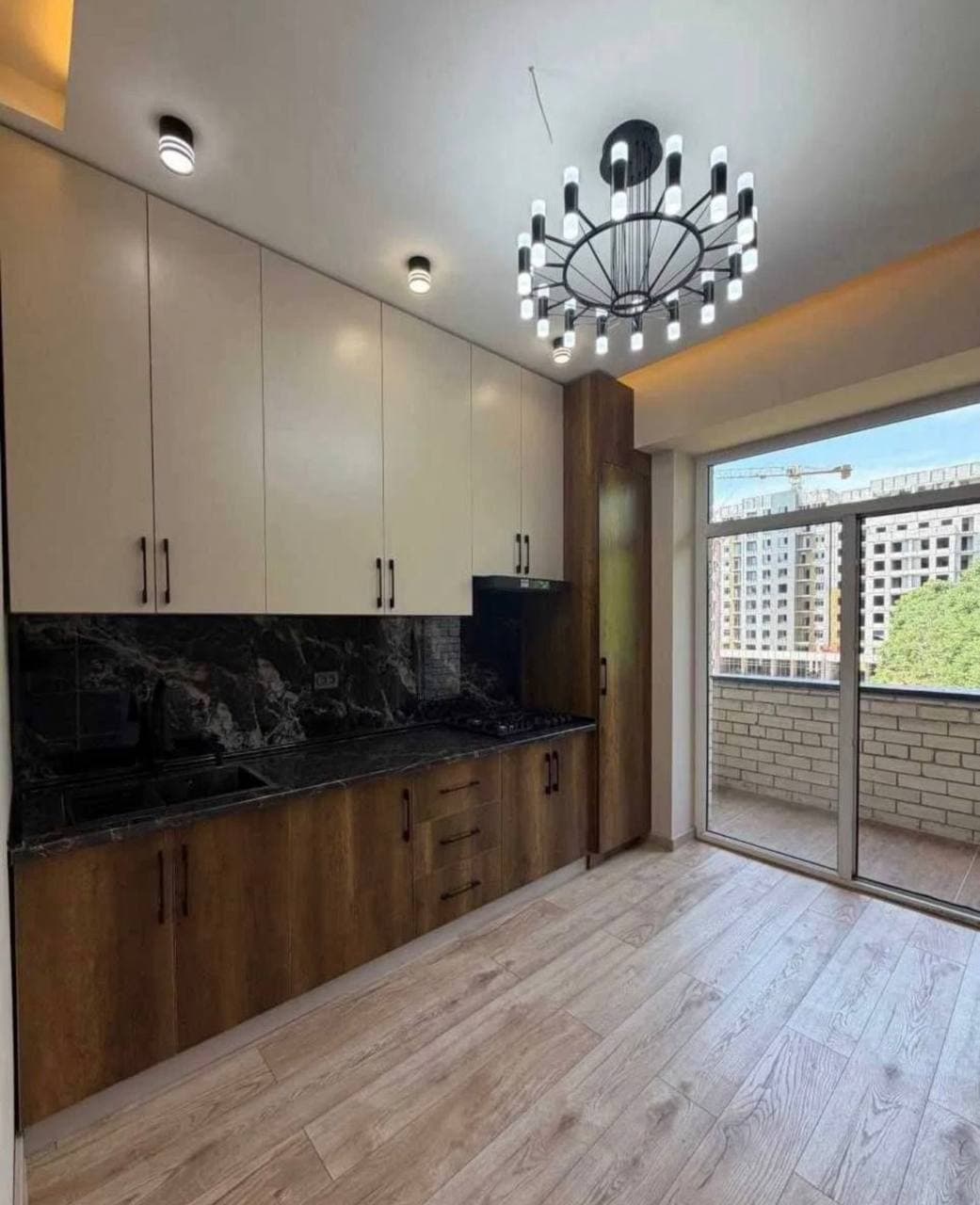 2/5/9 Poytaxt Residence — 6
