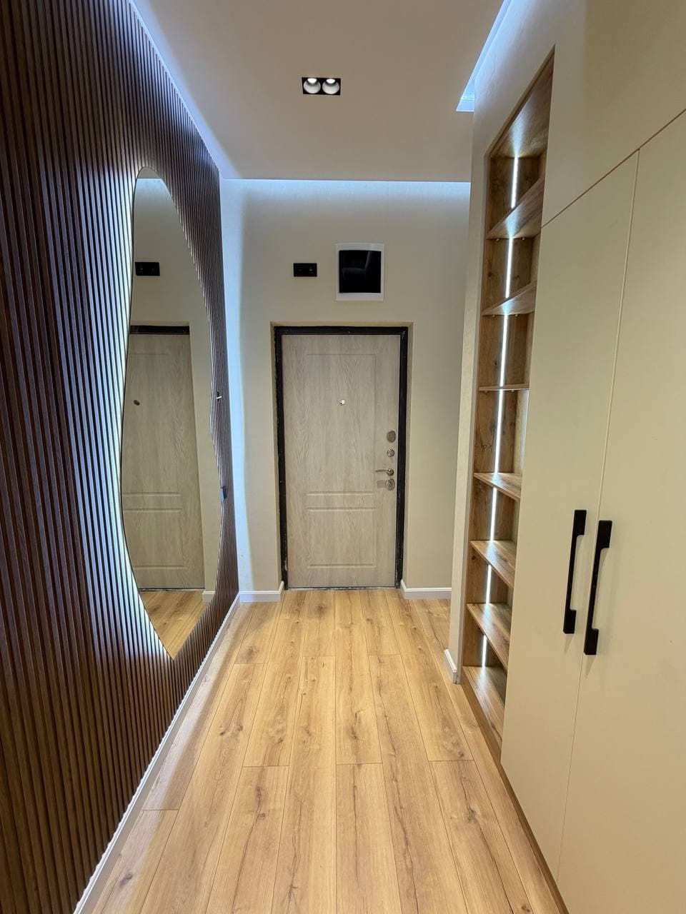 Продаётся квартира Юнусабад 16 квартал Новостройка — 2