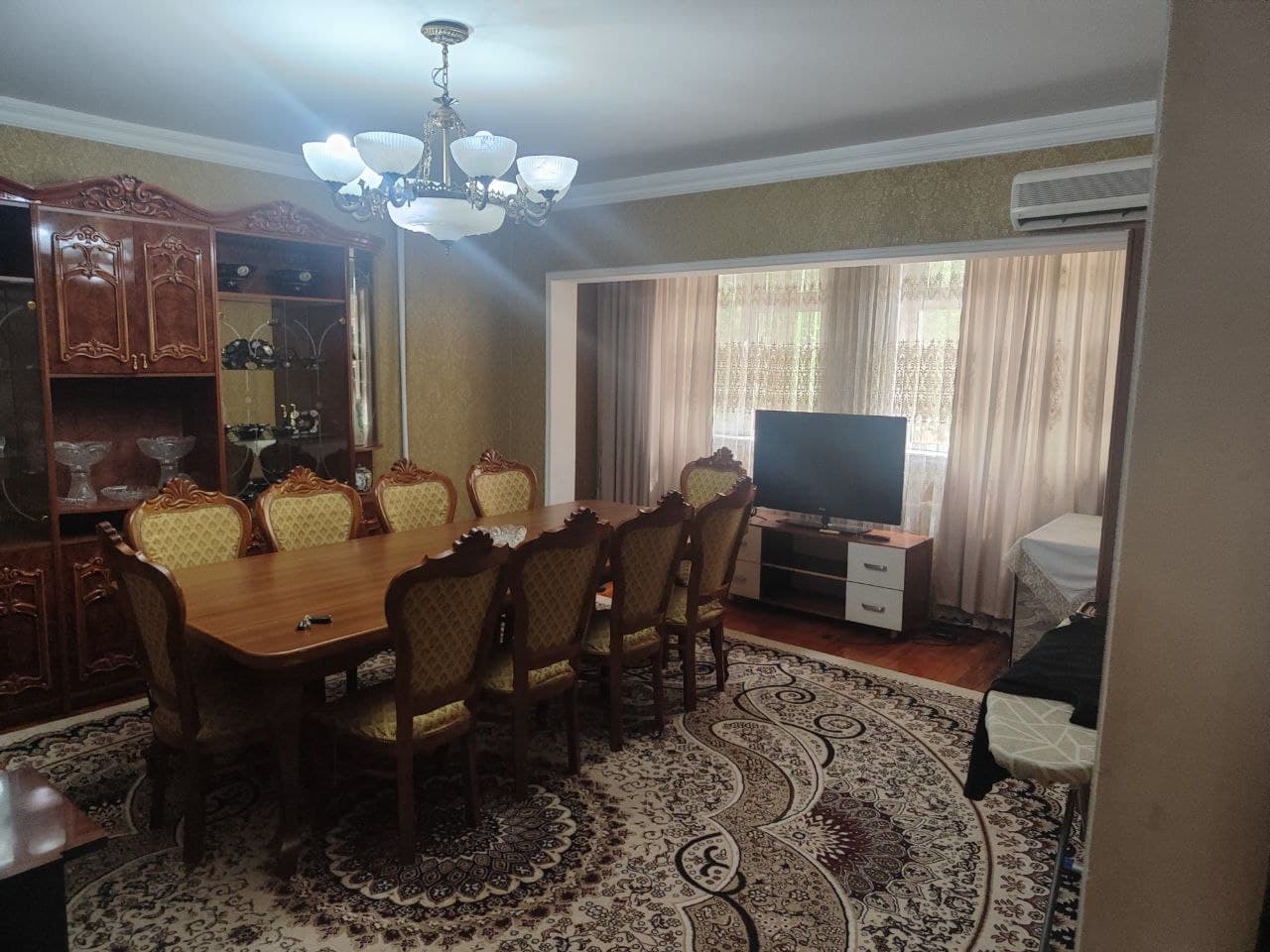 Юнусабад 7кв 3/1/4 Америка элч Галирея Свая — 2