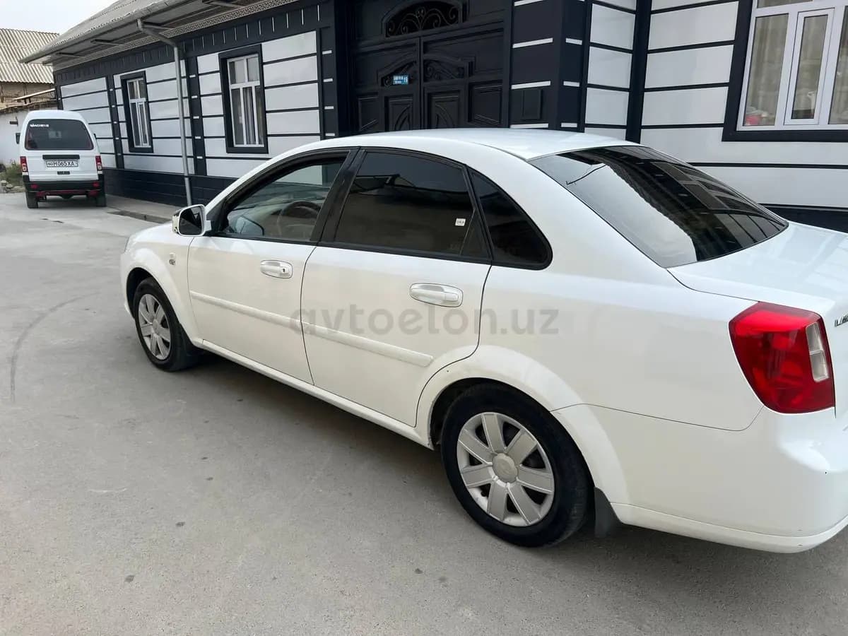 Chevrolet Gentra, 1 позиция Газ-бензин 2019 — 1