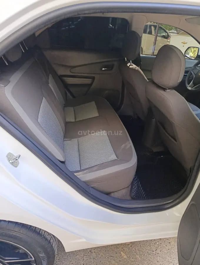 Chevrolet Cobalt, 4 позиция 2024 — 4