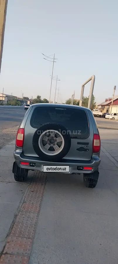 Chevrolet Niva 2008 — 4