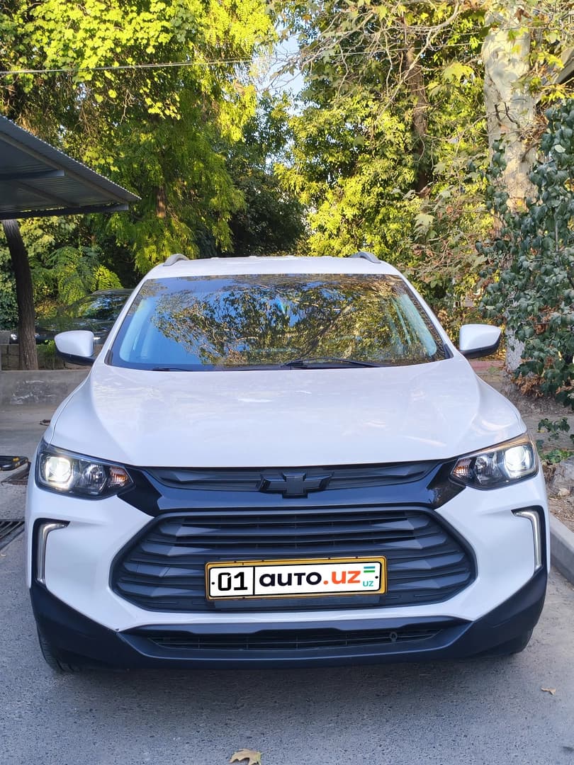 Chevrolet Tracker 2023 — 2