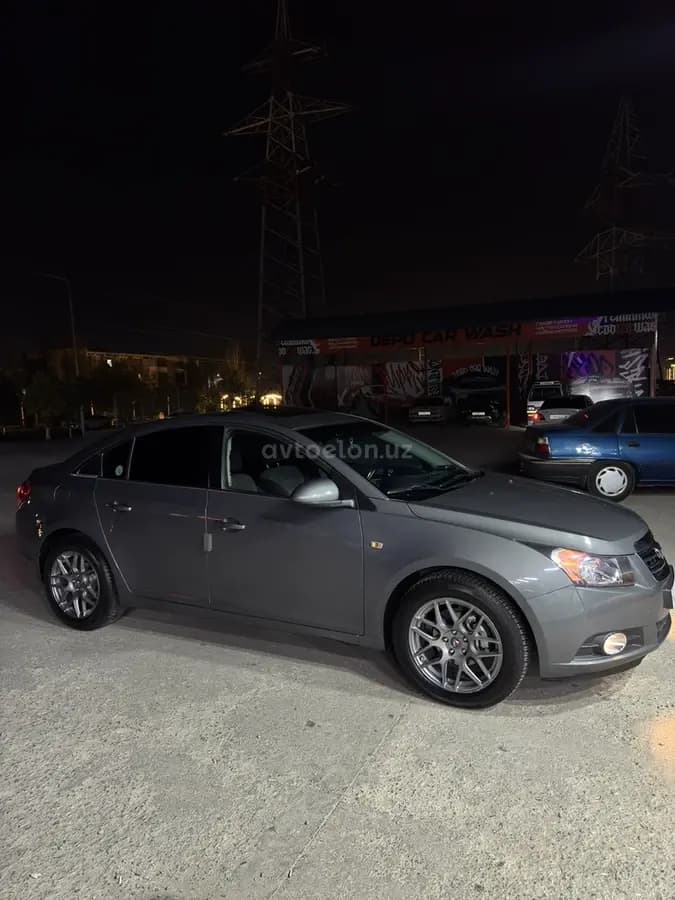 Chevrolet Cruze 2009 — 5