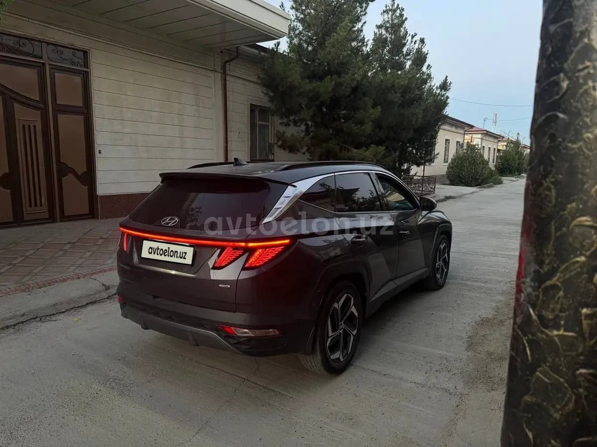 Hyundai Tucson 2023 — 2