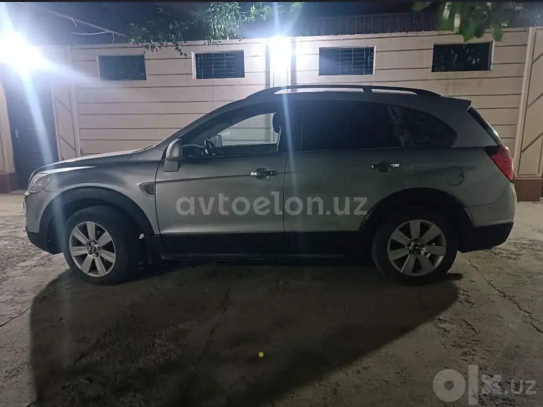 Chevrolet Captiva, 2 позиция 2007 — 3