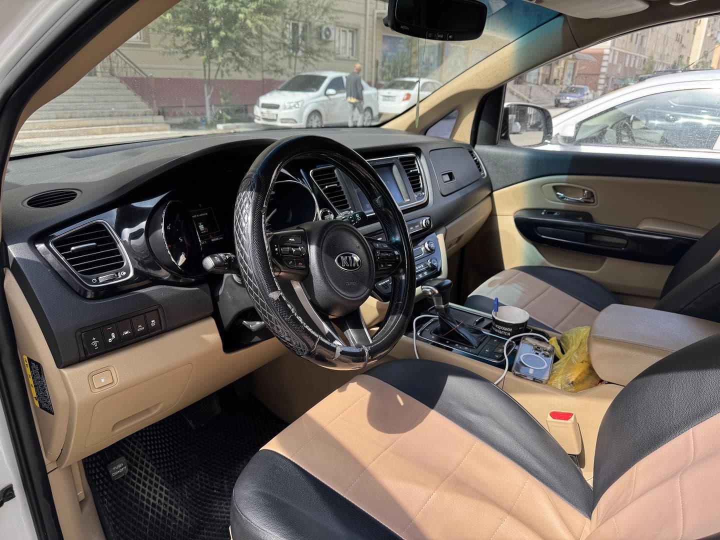 Kia Carnival 2018 — 5