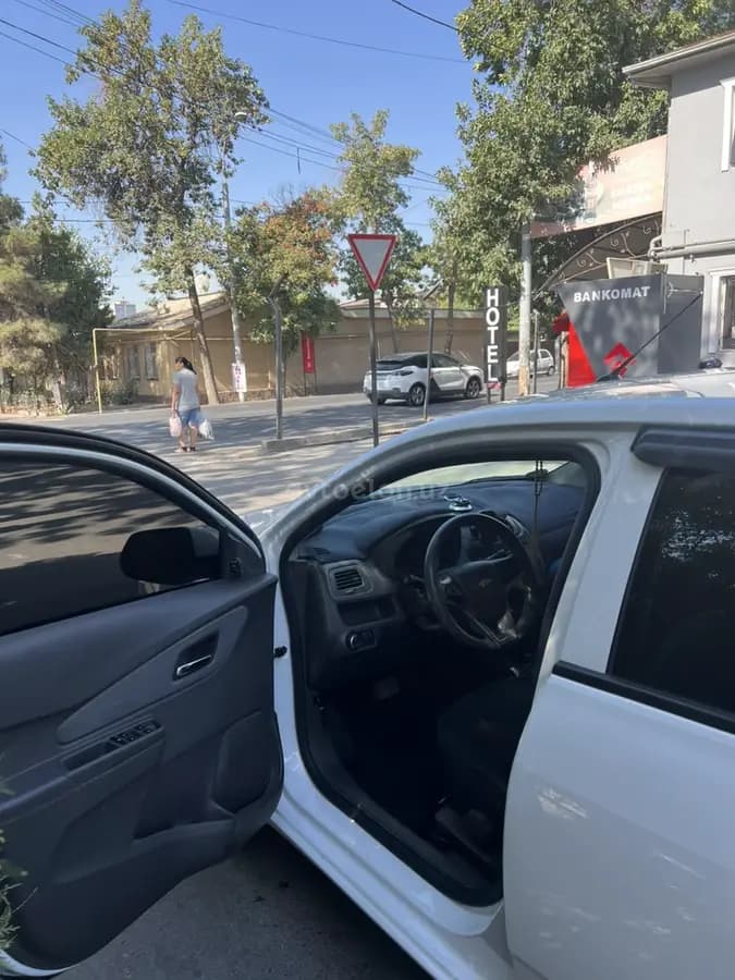 Chevrolet Cobalt, 4 позиция 2024 — 4