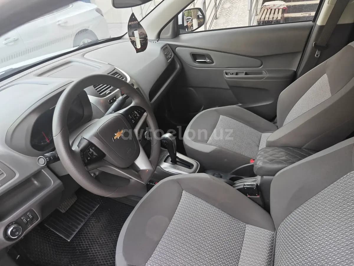 Chevrolet Cobalt, 4 позиция 2024 — 3