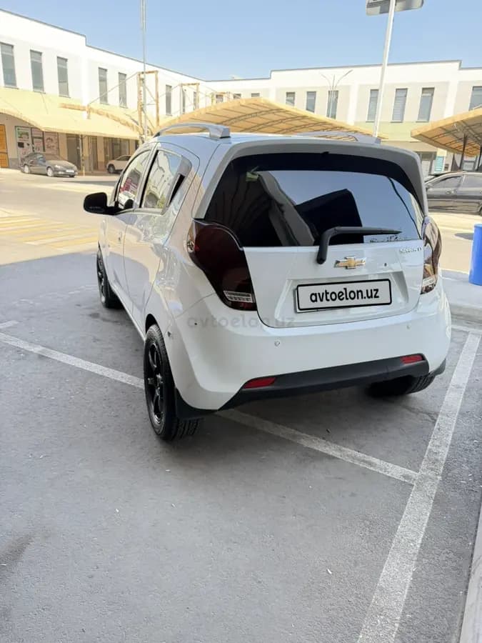 Chevrolet Spark, 4 позиция 2022 — 4