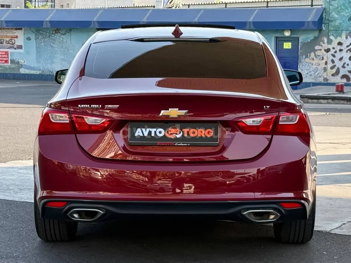 Chevrolet Malibu 2 2018 — 3