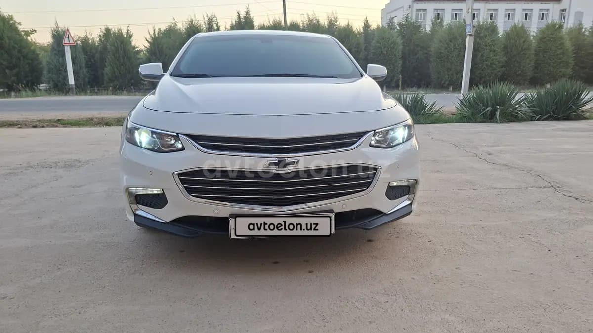 Chevrolet Malibu 2 2018 — 1