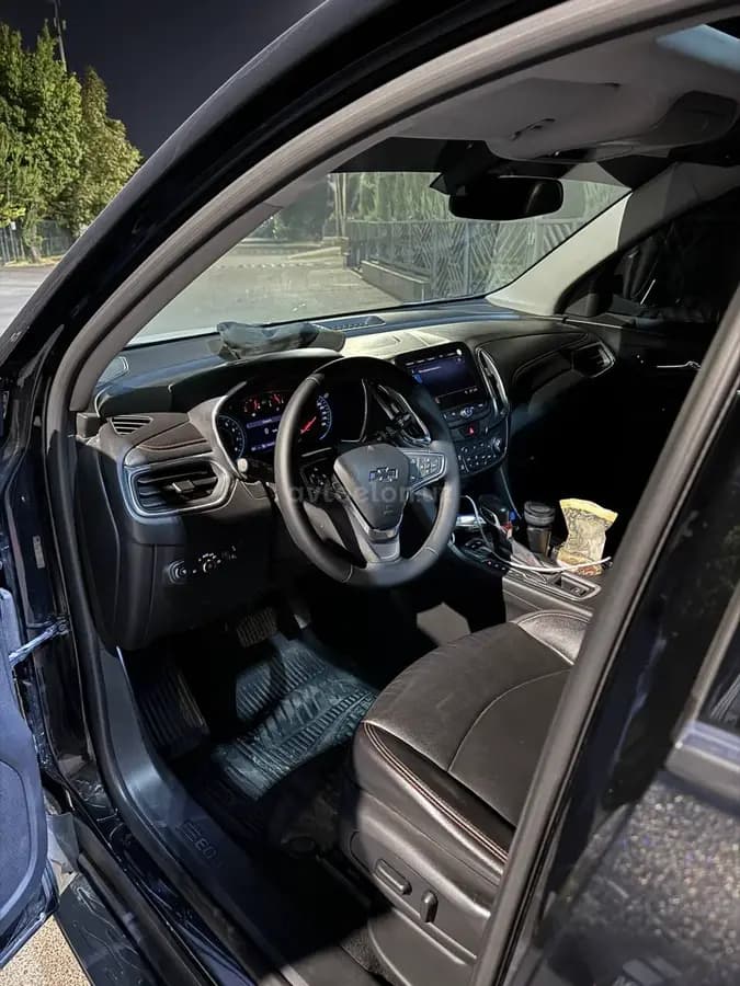 Chevrolet Equinox 2020 — 3